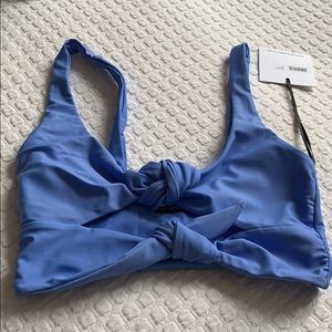 Beach riot. Never worn sports bra. Size S